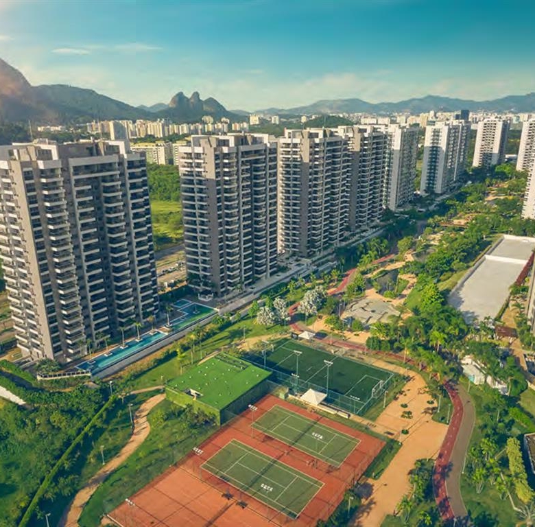 Bem-vindo ao Astra, um empreendimento da incorporadora BTG, situado na prestigiada Avenida Salvador Allende, 3200, no bairro planejado de Ilha Pura. O Astra oferece unidades sofisticadas de double suítes e apartamentos de 2 quartos, com áreas variando entre 86 m² e 93 m², elaboradas para atender às necessidades dos mais exigentes padrões de conforto e elegância. Cada detalhe do Astra foi cuidadosamente projetado para proporcionar uma experiência de vida exclusiva, combinando modernidade com um ambiente acolhedor. Localizado em Ilha Pura, um bairro que oferece infraestrutura completa e segurança, os moradores desfrutam de proximidade com parques, áreas de lazer e um panorama urbano excepcional, aliado ao verde das paisagens naturais. O empreendimento conta com facilidades que promovem o bem-estar e a qualidade de vida, ideais para quem busca viver em grande estilo. Descubra o equilíbrio perfeito entre sofisticação e conveniência, e faça do Astra o lar dos seus sonhos. Agende já sua visita: (21) 98127-4413 Spartus Imóveis