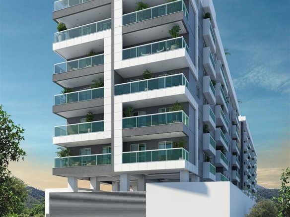 O Village Royal está localizado na Estrada do Pau Ferro 250, uma das principais Vias de ligação de Jacarepaguá e possui facilidade de acesso para Barra, linha amarela, Grajaú-Jacarepaguá e demais pontos da cidade. Com diversas opções de transporte e corredores BRT, 0 seu novo condomínio está próximo a tudo que você sempre sonhou. O mais novo Empreendimento Residencial de Jacarepaguá conta com diferenciais exclusivos e marcantes para a Região. Uma das principais características da construtora, o alto padrão de acabamento está presente também em seu projeto paisagístico mais uma vez assinado pelo renomado Paisagista Sérgio Santana. Você vai morar em uma Região consolidada que possui total infraestrutura: Bancos, hospitais, supermercados, restaurantes, colégios e uma variada gama de serviços estarão sempre à sua disposição. O Village Royal possui apartamentos de 2 e 3 quartos além de coberturas duplex de alto padrão. Porcelanato no piso, Armários nos Quartos, Cozinha e Banheiros, Varanda Gourmet com Churrasqueira a Gás no melhor local de Jacarepaguá isso tudo com o DNA FMAC Engenharia. As unidades de 2 quartos tem de 53,22 a 55,51m² todas com e Suíte Casal e 1 Vaga de Garagem; as unidade 3 quartos possuem de 60,51 e 77,95 m² e as Coberturas duplex possuem de 113,32 a 156,78 m². Características do Imóvel/Empreendimento: Playground - Sauna - Sistema de Incêndio - Solarium - Piscina Forno de Pizza - Deck Molhado - Varanda gourmet - Piso Porcelanato - Preparação para Ar Split - Hidromassagem Armários nos Banheiros - Armários na Cozinha - Armários nos Quartos - Churrasqueira - Bar da Piscina - Brinquedoteca SPA - Cobertura entregue com piscina - Cobertura entregue com churrasqueira. Agende já sua visita: (21) Spartus Imóveis