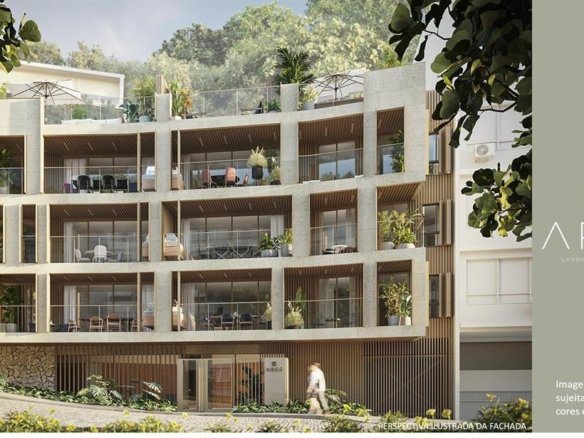 O Ares promete encantar e surpreender a quem deseja morar em um dos bairros mais cobiçados do Rio de Janeiro. O condomínio apresenta infraestrutura de alta qualidade e é composto por 12 exclusivas unidades, todas com dimensões amplas e plantas otimizadas que proporcionam muito conforto. Situado na Rua Carvalho de Azevedo, próximo à orla da Lagoa Rodrigo de Freitas e a toda a estrutura do Complexo Lagoon, o empreendimento possibilita que os moradores possam estar próximos a todo o necessário ao cotidiano. Além disso, a presença de ruas e avenidas estratégicas no entorno proporcionam facilidade nos deslocamentos entre bairros e para regiões mais distantes. Empreendimento de luxo projetado para ser uma referência em conforto, segurança e infraestrutura, situado na região mais nobre da Lagoa. O residencial apresenta imóveis amplos de diversas metragens, cujo espaço interno atende com perfeição às necessidades das famílias dos mais variados tamanhos. O condomínio é composto por 12 unidades residenciais, sendo elas 5 apartamentos tipo com área total interna que varia de 106 m² a 132 m², 3 apartamentos garden com metragem que varia de 136 m² a 226 m² e ainda por 4 coberturas com área de 214 m² a 265 m². Todos os imóveis contam com até 3 suítes e previsão de vaga no estacionamento do prédio, e são entregues com salas espaçosas, varandas gourmet com churrasqueira, acabamentos da mais alta qualidade, diferenciais tecnológicos e sustentáveis e uma vista belíssima para a região da Lagoa. Cobertura Duplex - 265 m² 3 Suítes e 1 Vaga Agende já sua visita: (21) 98127-4413