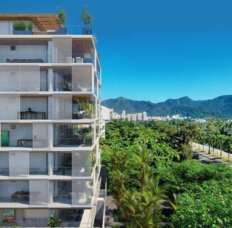 Índigo - Avenida Epitácio Pessoa - Lagoa Tipologia: 4 suítes Área: Apartamentos de 236,79 a 479,89m² Quartos: 4 suítes Vagas: Até 2 vagas Realização: Mozak Descrição do Produto: A Lagoa e Ipanema são lugares feitos de cores. Os tons azulados do céu e do mar, os tons de verde dos parques e, agora, um tom único e sofisticado no centro disso tudo: o Índigo. Seja para caminhar de manhã, ou para contemplar o Cristo Redentor, a Lagoa tem tudo que o legítimo carioca mais adora. Sol, cores, beleza, estilo de vida e bem estar. Próximo de clubes, academias, a seis minutos da estação de metrô Nossa Senhora da Paz e das principais vias da região, o Índigo é o tom que faltava na sua vida. Uma mistura de fatores que juntos tornam a sua vida ainda mais exclusiva. Localizado em um dos pontos mais nobres do Rio, entre a Aníbal de Mendonça e Garcia d’Avila, o Índigo é o tom certo para os amantes do bom-gosto, da sofisticação e das mais belas paisagens cariocas. Exclusividade e Requinte em prédio com apenas 1 unidade por andar. O Índigo possui apenas 7 unidades com 4 suítes de 236,79 a 479,89m² e 2 vagas de garagem. Todas as unidades serão entregues com fechamento das varandas em vidro retrátil e acabamentos sofisticados. O Índigo tem o tom do carioca. Todas as suas plantas foram projetadas sob medida para proporcionar uma vida de exclusividade e sofisticação, como você merece. Características do Imóvel/Empreendimento Closet - Andar Inteiro - Área de Serviço - Entrada de Serviço - Interfone - Lavabo Depêndencia de Serviço - Controle de Acesso - Cobertura entregue com piscina Cobertura entregue com churrasqueira Agende já sua visita: (21) 98127-4413